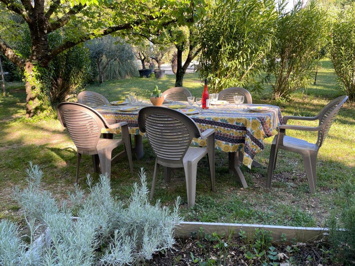 Gite En Drome Provencale Les Granges-Gontardes Exterior foto